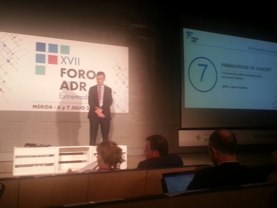 LuisPerezEche's tweet photo. Desde .@idepasturias nos explican las Primas Proof of Concept transferencia de tecnología 300 segundos .@FOROADR .@Emprenderioja https://t.co/f2PFnkPXzl