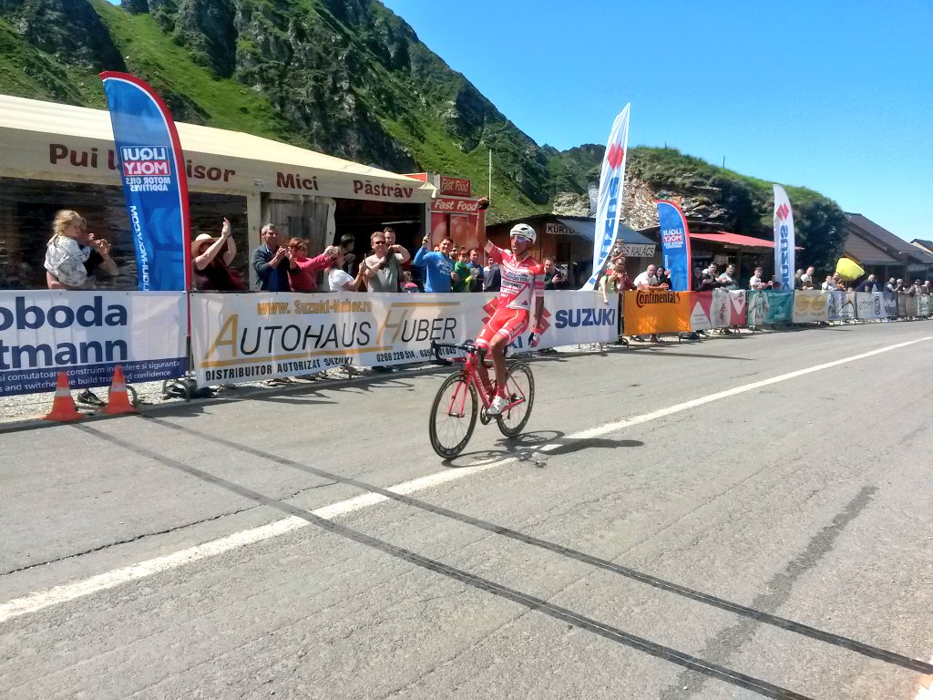 tourdelavenir - Victorias UCI Colombianas - 2017 - Página 2 DEIW3mtXcAADuSd