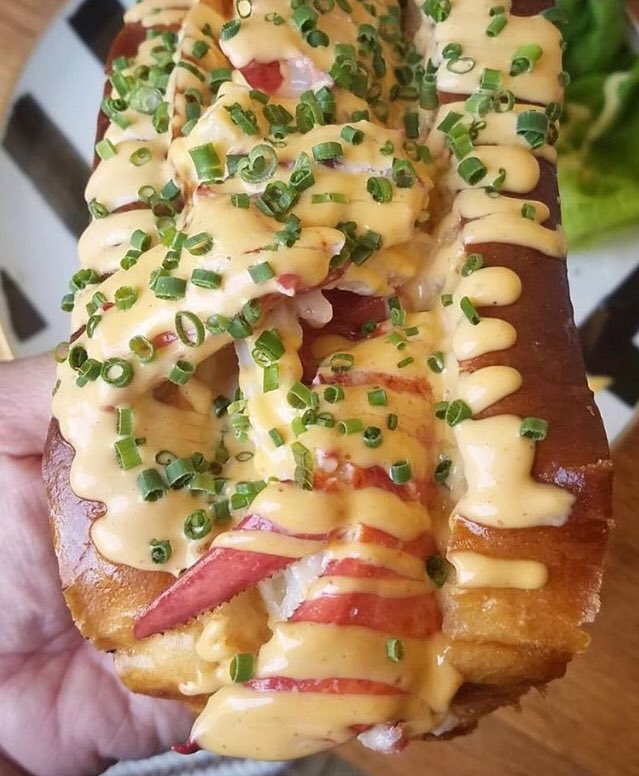 Geoffrey Zakarian on Twitter "There's a whole lobster in there 🦐