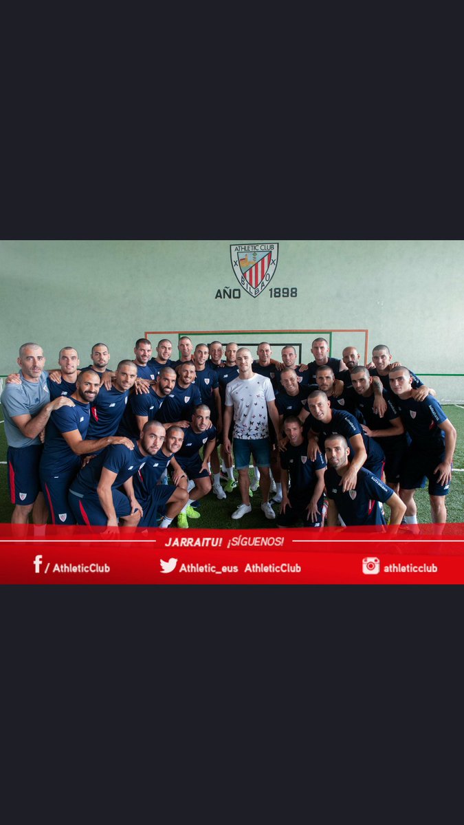 Espectacular lo del <a href="/AthleticClub/">Athletic Club</a>. 
Que club más grande, que detallazo.
Muchísimo ánimo💪 <a href="/yerayalvarez4/">Yeray</a>