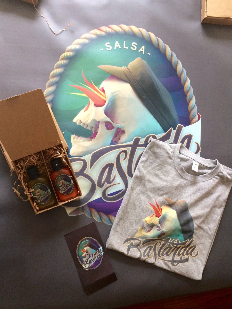 SalsaBastarda's tweet photo. ¿Fiesta mutante a orillas de la ría en Bilbao? Atracaremos el domingo en #SateliteT y para el mejor grumete un lote de salsas y una camiseta https://t.co/2PvMOr8pZe