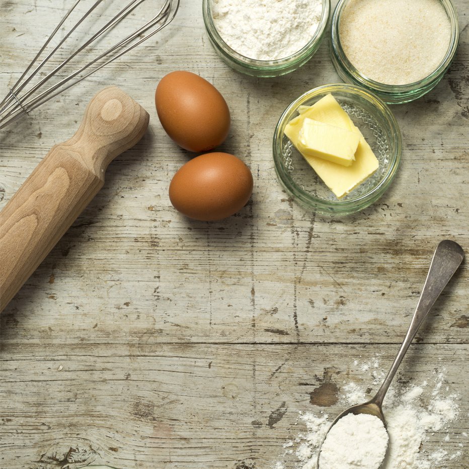 FVCollege's tweet photo. Are you the next Mary Berry? Check out our full-time bakery course starting in August. https://t.co/RaWvsiRnwV #FVC2017😀 https://t.co/exYsHeer90