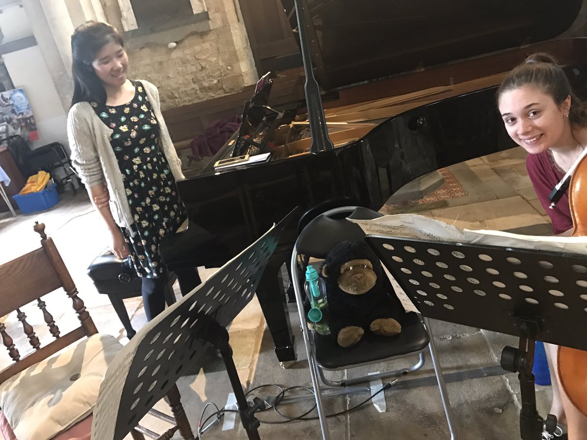 Gus is enjoying listening to the Alegría piano trio playing Arensky.