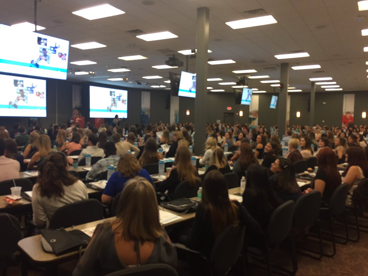 JenGroeneveld's tweet photo. Our Chief Audiology Officer @SaraBurdak kicking off #StarkeyU! What is your passion for the profession? #tomorrowstartstoday https://t.co/dhJN37Ikrh