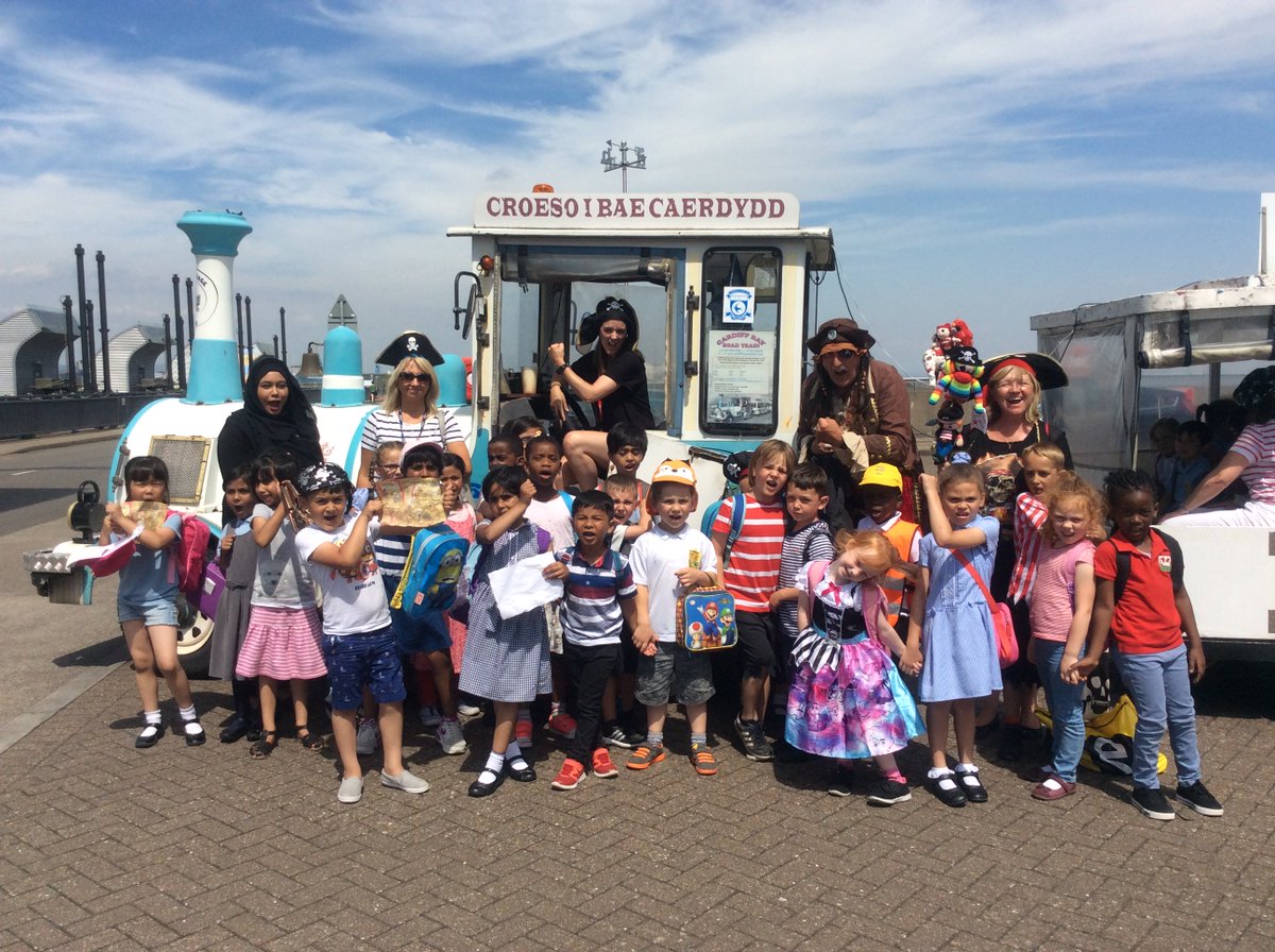 LRogers_LPS's tweet photo. Aarrgghhhhh #pirateadventures https://t.co/yp7W4mYwGn