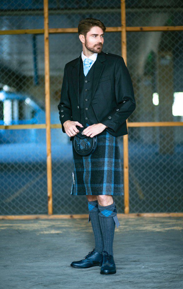 kiltcentre's tweet photo. Wedding hires in full swing this summer! Bright accent colours are seriously trending. https://t.co/6KMYmTlCHW