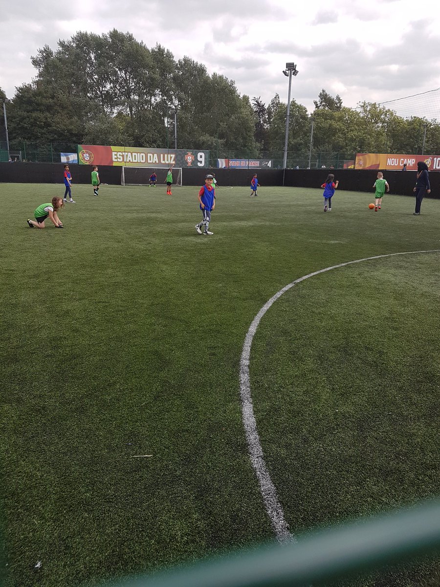 HJAMrsP's tweet photo. Goals football tournament #teamhumbo #year2and1 https://t.co/hO4fJDsO4M