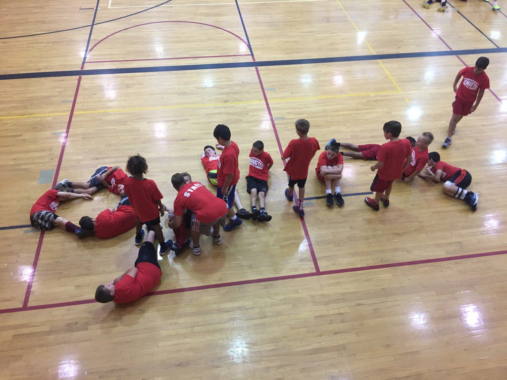 DeMatteoFB's tweet photo. Coach Nick & 11 year olds struggling a little right now... #DFA17 https://t.co/zIKSMrujVP