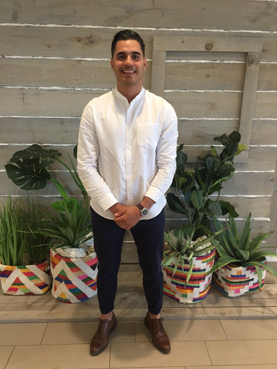 Adam a former co-op, is now an Allocation Analyst! His love of sports shines through in our collaborative culture #fashionfriday #fashion