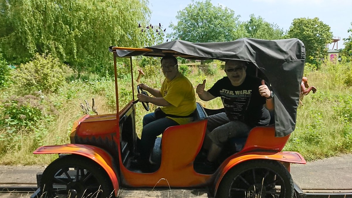 Pleasurewood Hills (pwhills) Twitter