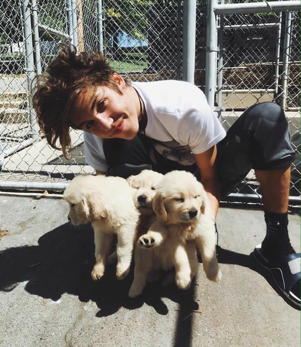 Stilinski__11's tweet photo. No puedo creerlo,este bebe ya tiene 20 años https://t.co/SLUthliUaz