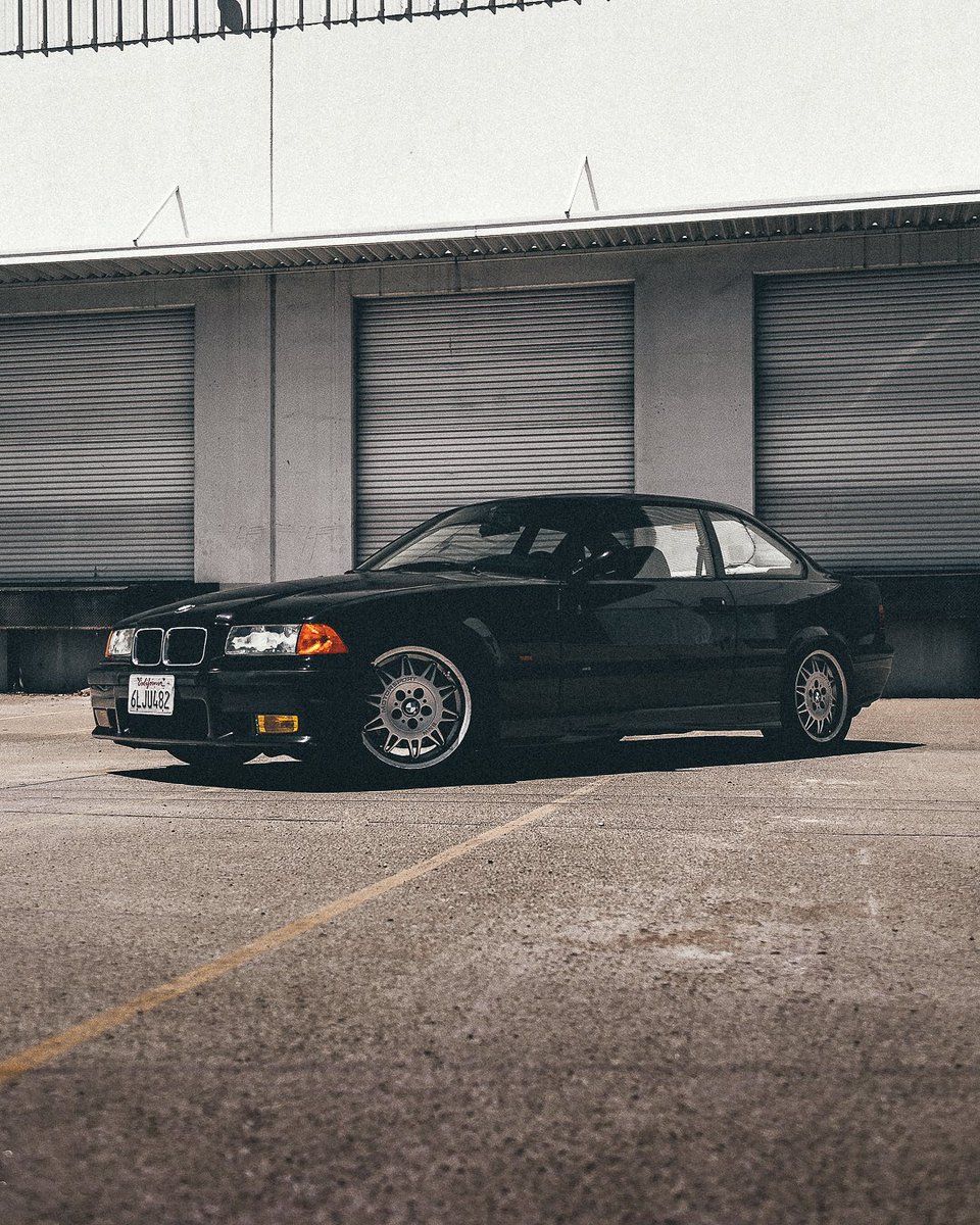 silvxxq's tweet image. E36 M3
vol. 002