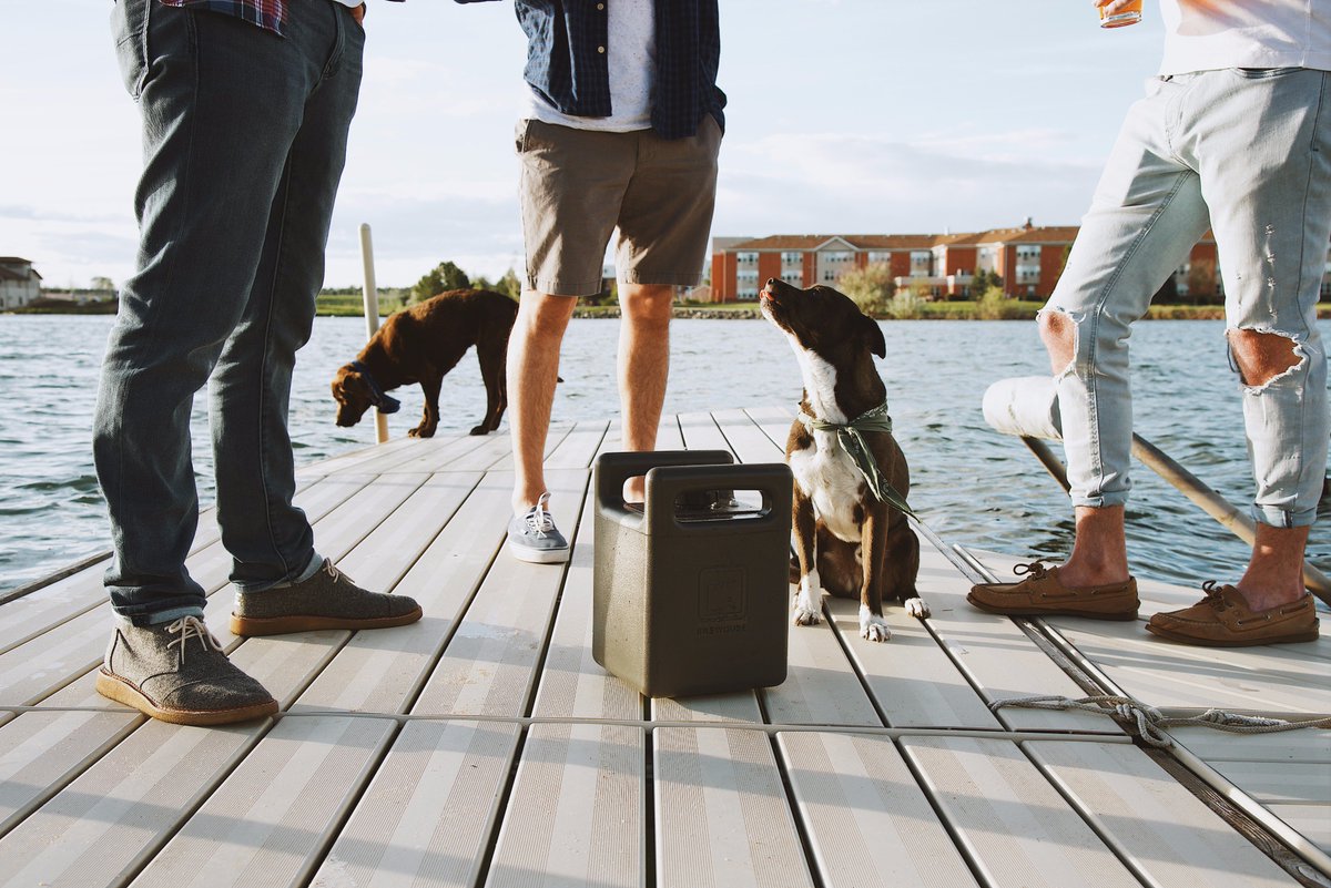 BrewQube's tweet photo. Many great ideas have come to life over a pint of beer, including @SouthwestAir, @SharkWeek and #BuffaloWings. #factfriday https://t.co/f8RoTr5PzR