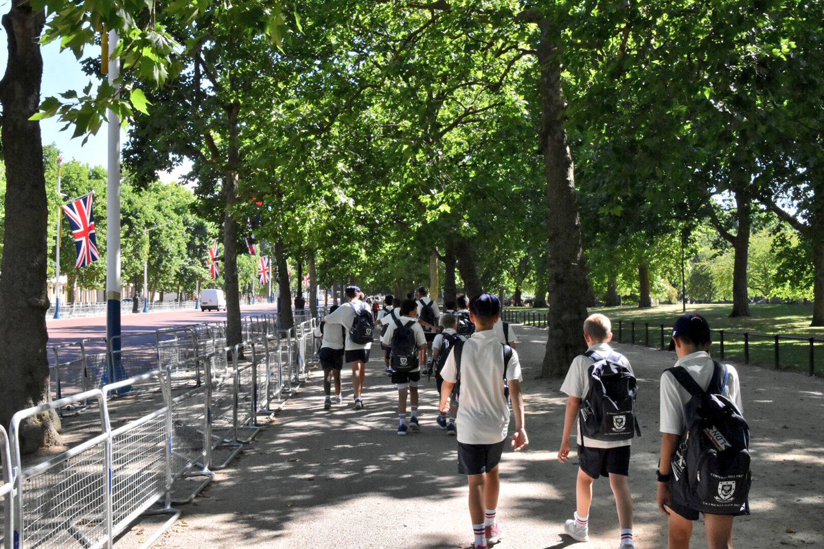 tvanvelden's tweet photo. London - Last day, lots of walking and plenty of sights to take in. https://t.co/WBM1FjQ1Ny
