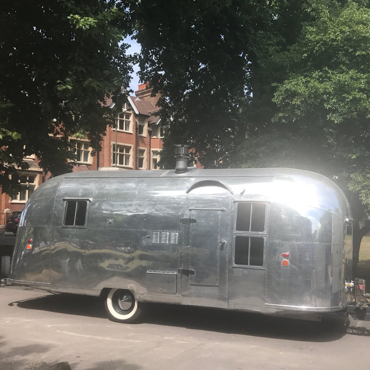 Olympic_Cinema's tweet image. Tomorrow, @BarnesFair - from our shiny chrome Airstream we’ll be serving cocktails and giving away 200+ cinema tickets in our free tombola!