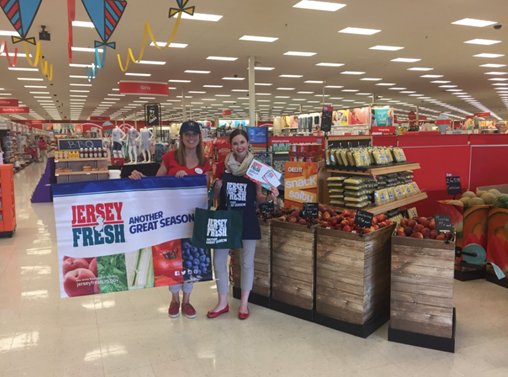 JerseyFreshNJDA's tweet image. Time for the big reveal: The latest retail store to partner with us to offer #JerseyFresh produce is ... drumroll, please .... @Target!