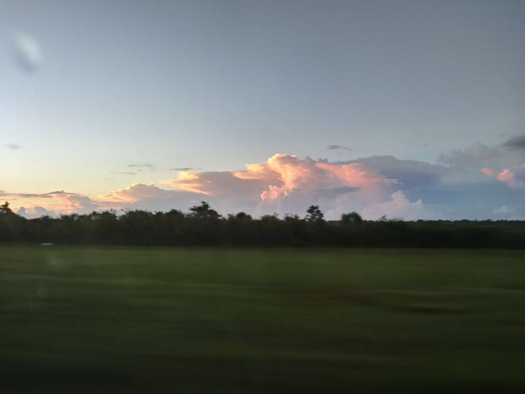 SeawagMX's tweet photo. Viajar y contemplar el paisaje por la tarde #paisajes #deviaje #carretera https://t.co/5eIVUlVoiL