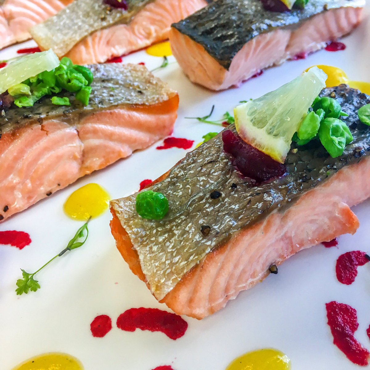 KITCHEN ON 4 tweet media