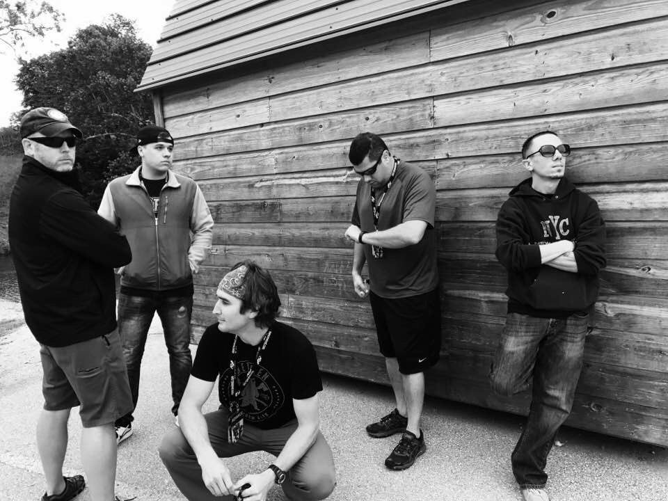 westwind12_andy's tweet photo. Great pic of some great guys! #Metmen https://t.co/OPZGTZwjZH