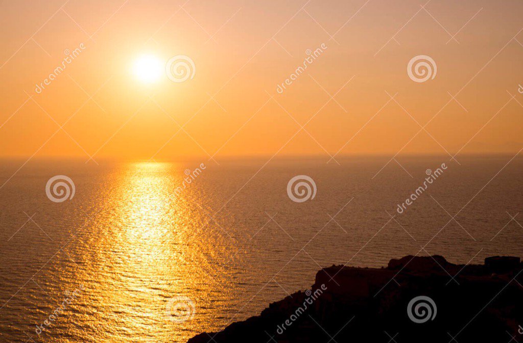 alionaz's tweet photo. Just sold #dreamstime  https://t.co/8ZHzBFC3OV https://t.co/J6FvmklnEj