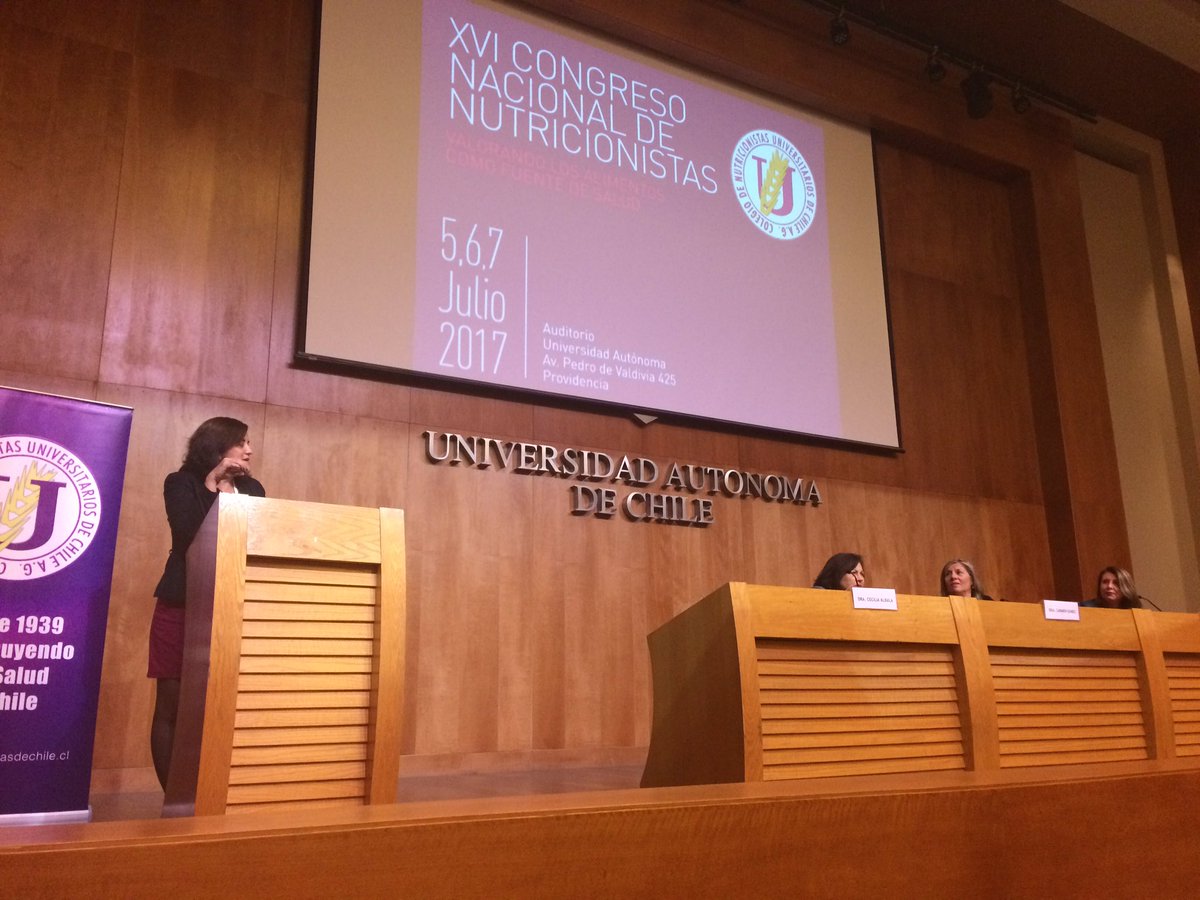 nutrichile's tweet photo. Hora de preguntas #Congreso2017 #ModuloV https://t.co/qZlVKZjK7v