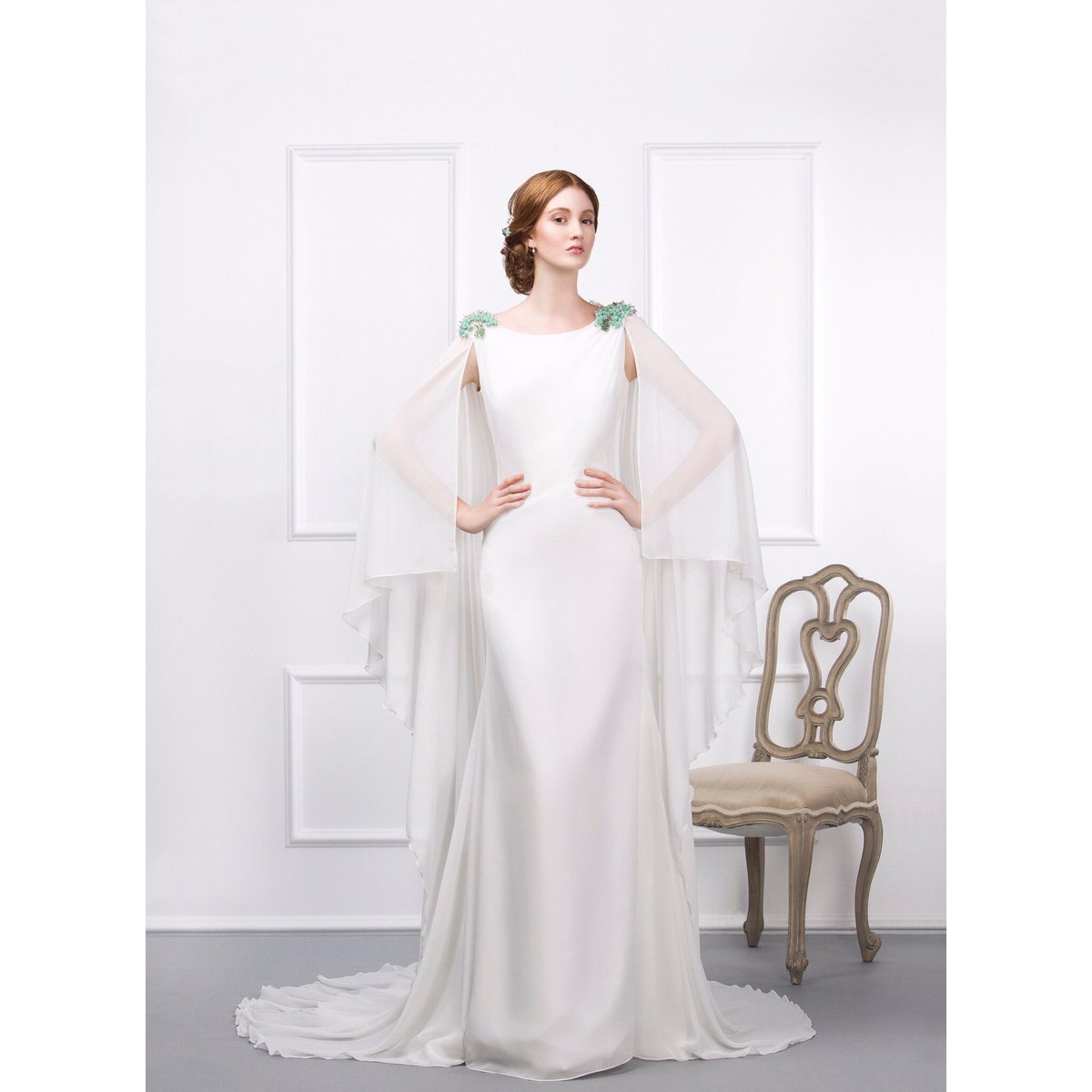 PORCELAINE novias 2018 #Ivancampaña <a href="/ivan_campana/">Ivancampaña</a> <a href="/graficnatural/">graphicnatural</a> <a href="/irenelora/">lena</a> @erregido  #pedrogonzalez <a href="/BenjaminBulnes/">Benjamin Bulnes</a> #modeloceleste