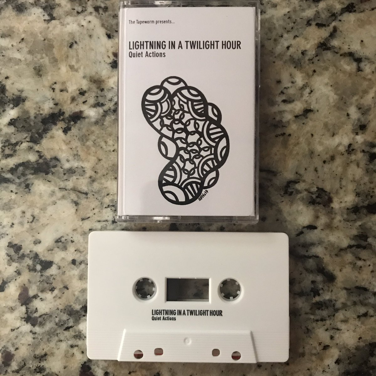 BeardedSteven's tweet photo. Now where's my tape player at... #LightningInATwilightHour https://t.co/g8upeEhwfM