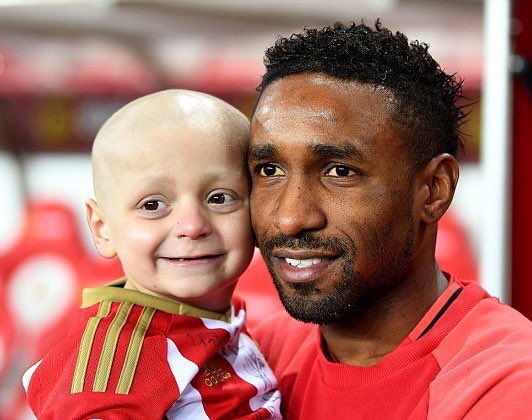 FootballFunnys's tweet photo. RIP Bradley Lowery 🙏

Your smile will live on forever 🌹 https://t.co/12rNYa2EdY