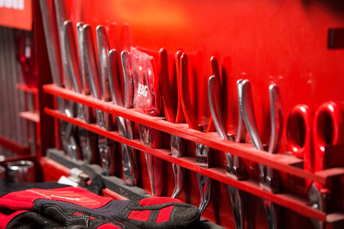 GarageofAmerica's tweet image. The tools of the trade. #carcollecting #classiccars
