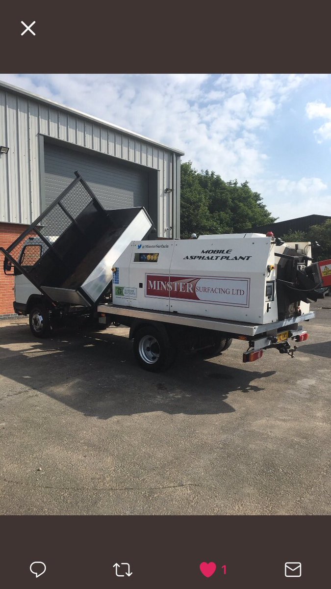 KevinEuroblend's tweet photo. Single Asphalt Solution SAS pothole solutions #asphalt #hot #zerowaste https://t.co/TWR19YuwFR