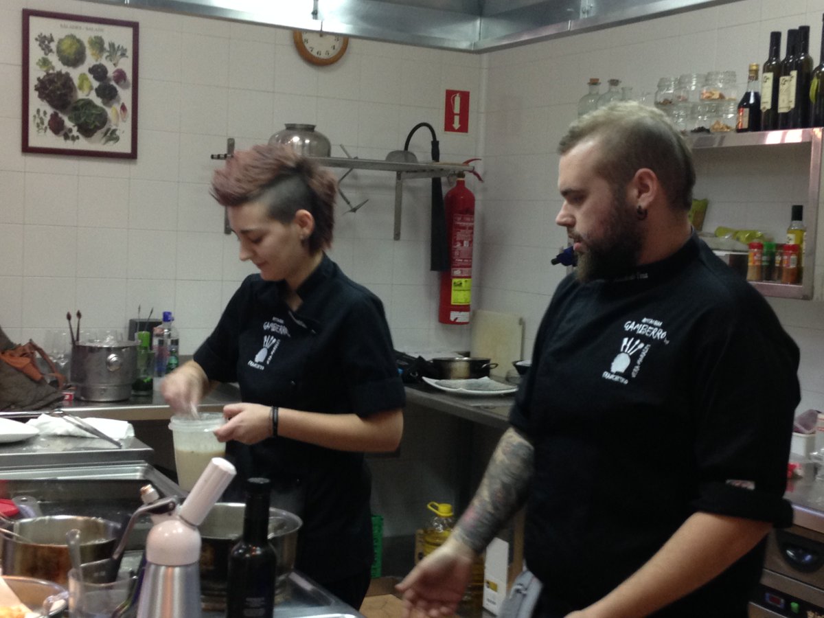 TOPI Zaragoza (@topizgz) on Twitter photo Recordamos una super experiencia con la visita de Franchesko, Flor y Patricia del
<a href="/Rest_Gamberro/">Restaurante Gamberro</a> ¡Nuestro alumnado siempre con los mejores! Recordamos una super experiencia con la visita de Franchesko, Flor y Patricia del
<a href="/Rest_Gamberro/">Restaurante Gamberro</a> ¡Nuestro alumnado siempre con los mejores!