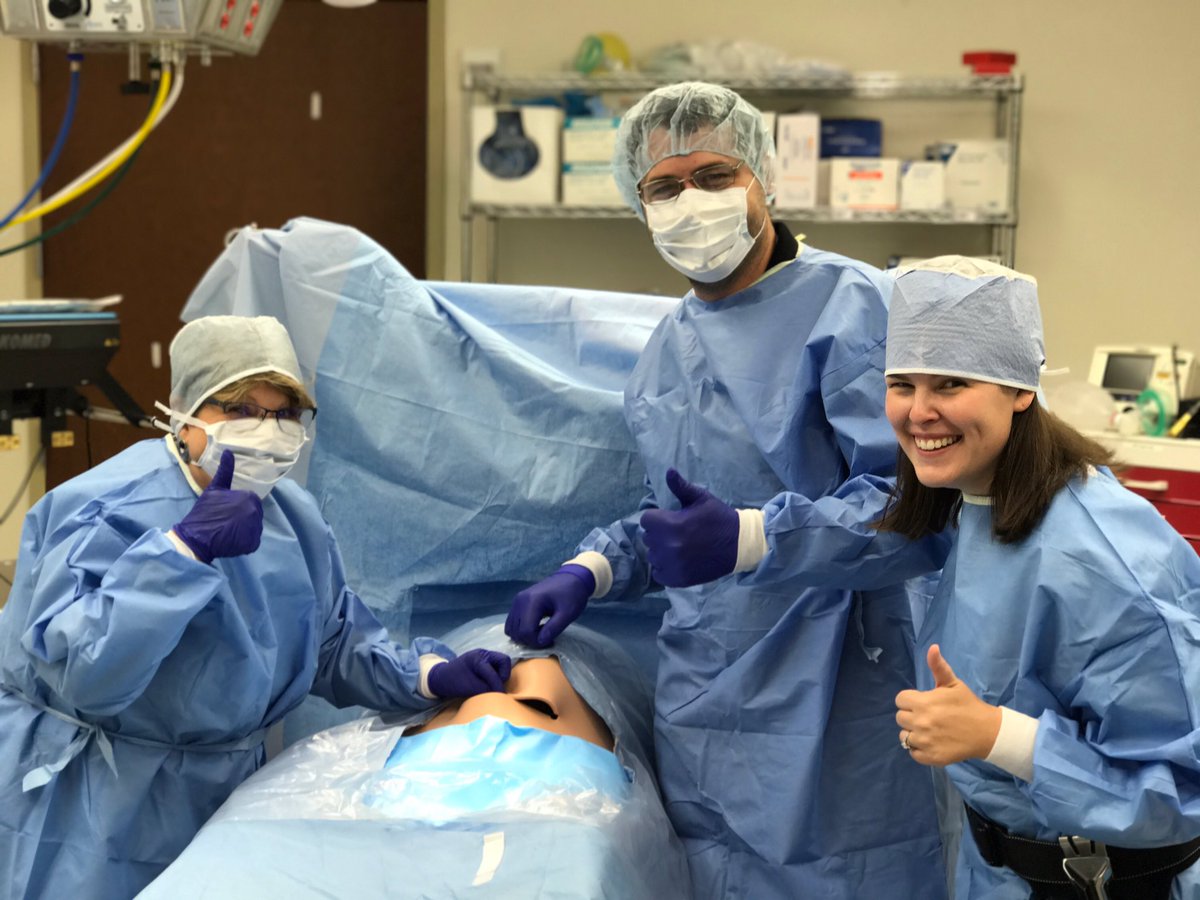 AshleyDSiegert's tweet photo. Today we filmed the hospital segments for my comprehensive #birthphotography class https://t.co/rWdbEXoH10 join the Beta Group now! https://t.co/clhpJkPtGQ