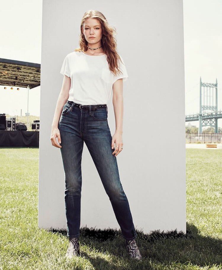 SurplusTrends's tweet photo. "Tailored or relaxed. Light wash or dark wash. 
We have a fit for you." #LiveInLevis https://t.co/7GIqv7CJWQ