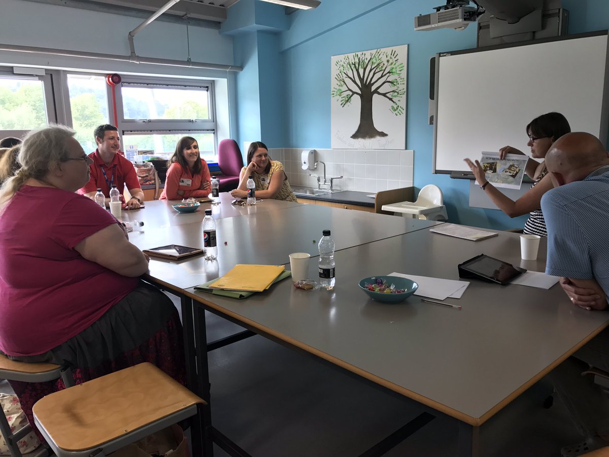 gupslearning's tweet photo. Such a lovely afternoon hearing how #EASAFE has impacted on practice, wellbeing and standards π@EASProfLearning https://t.co/05rOw5k79A