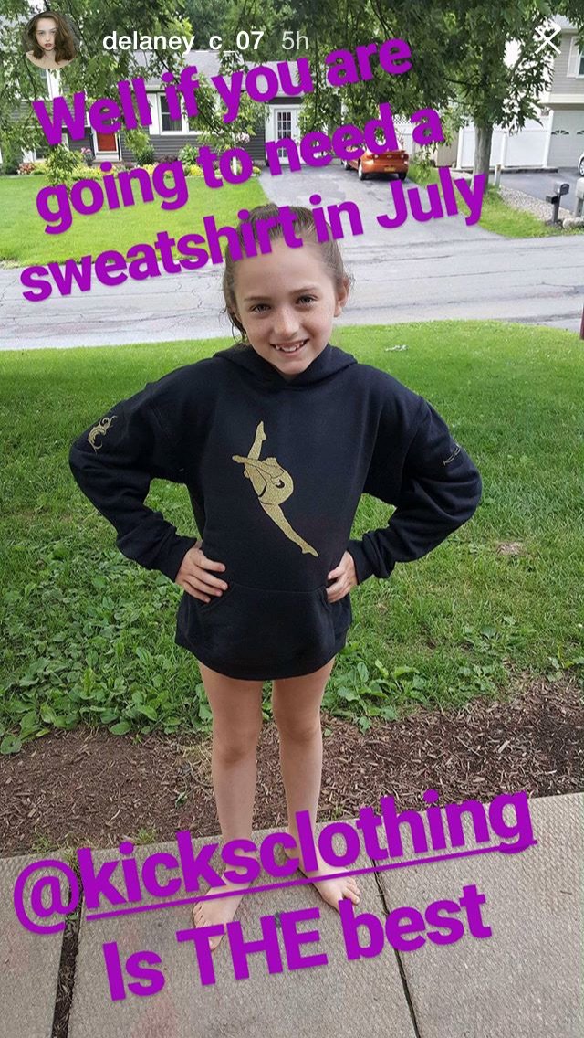 KicksClothing's tweet photo. Dance custom apparel 💚💜 @ADDC5678 #dance #kickscustom https://t.co/rgVU9kJKkh