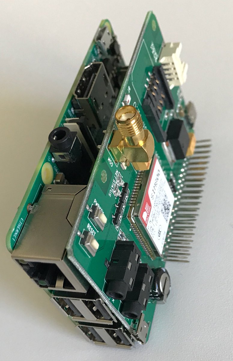 bilalarifdar's tweet photo. pi3 with gsm shield, prototype v1.0 https://t.co/qQ7nOKPfBB