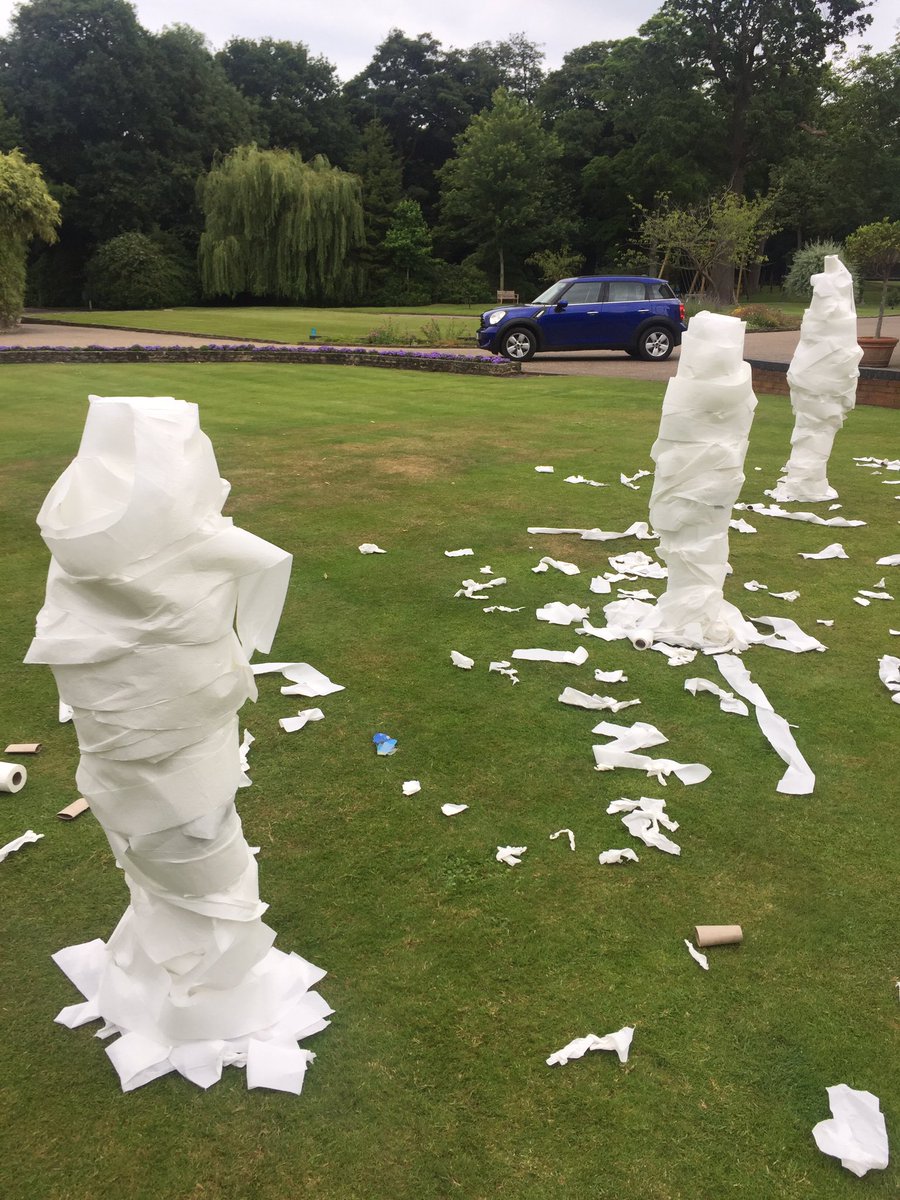 Boarding@BeestonHall tweet media