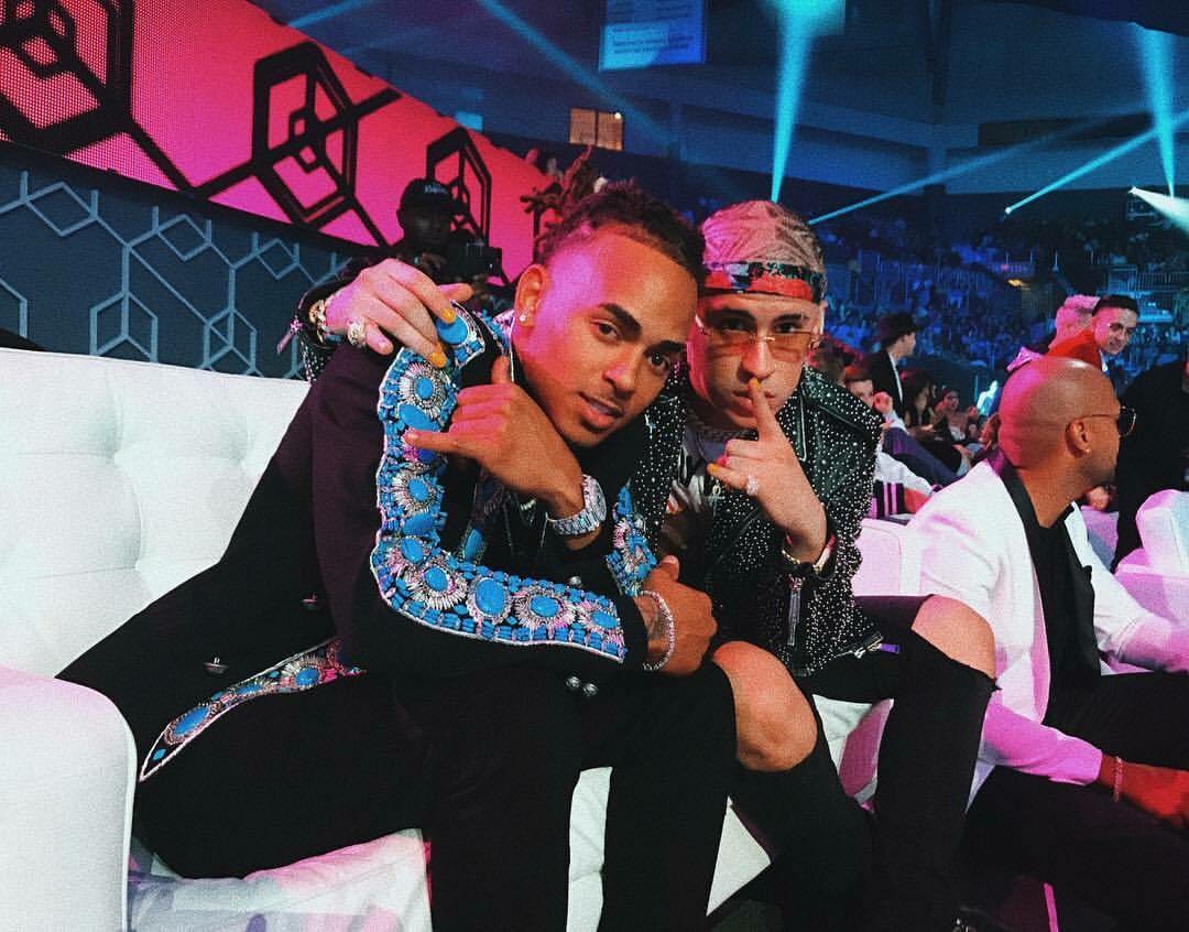 Felicidades bby <a href="/ozunapr/">@Ozunapr</a> ! Bien merecido el premio 🙏🏻 Gracias siempre por todo! NOSOTROS SOMOS EL PRESENTE! #PremiosJuventud