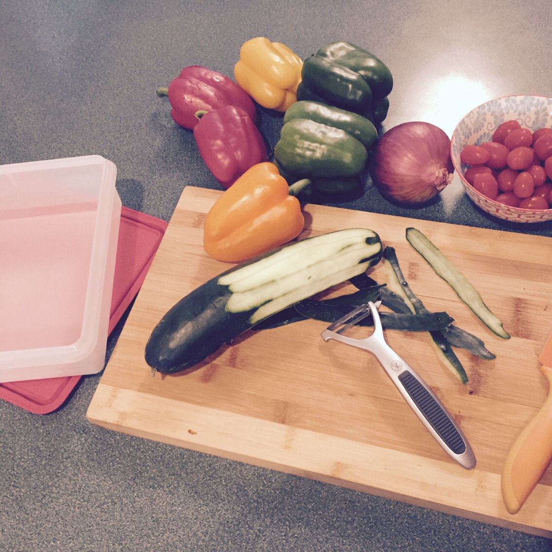 TrueWestCompost's tweet image. Going camping this weekend? Prep your food before you go; then the compost will be done at home! 🌿🌿