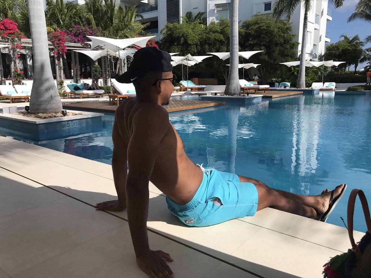 CJMcCollum's tweet image. Very much enjoyed the hospitality Turks. Thank you @GansevoortTC