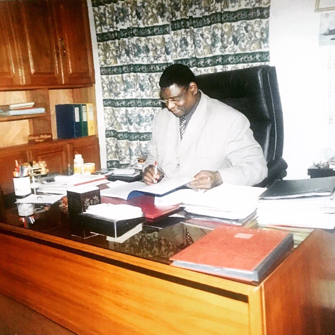7/7 last year I made my dad's dream come true by signing my first NBA contract on his birthday. Happy birthday dad! #ripdad #doingitforyou🙏🏾
