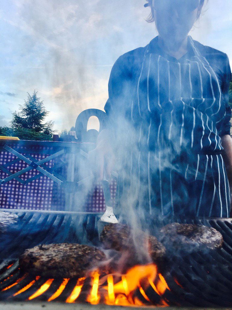 hellokitchen67's tweet image. #BBQ