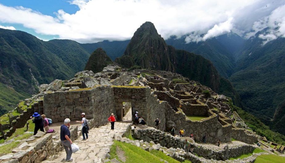 ILovePeru_us's tweet photo. #MachuPicchu: Hoy se cumple 10 años de haber sido elegida una de las 7 maravillas del mundo moderno #Peru #ILovePeru
https://t.co/Cpy0h1L7DW https://t.co/RlTVH2DJzi