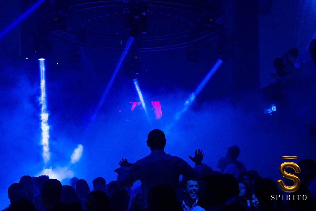 SpBr_Com's tweet photo. TGIF! See you tonight ⛪🎉 #Spirito #Brussels #BXL #Church #Party #Club #Clubbing #Nightlife #nightout #nightclub #clublife #Bruxelles https://t.co/hdrItVfxZH