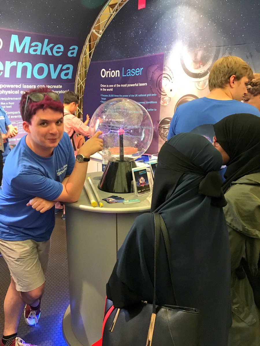 MakeASupernova's tweet photo. Day 5 of #summerscience with our super keen exhibitors, vortex ring cannon &amp; laser game. Last 2 days to come and visit us @royalsociety https://t.co/BfOobWpe15