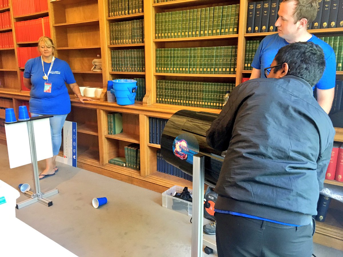 MakeASupernova's tweet photo. Day 5 of #summerscience with our super keen exhibitors, vortex ring cannon &amp; laser game. Last 2 days to come and visit us @royalsociety https://t.co/BfOobWpe15