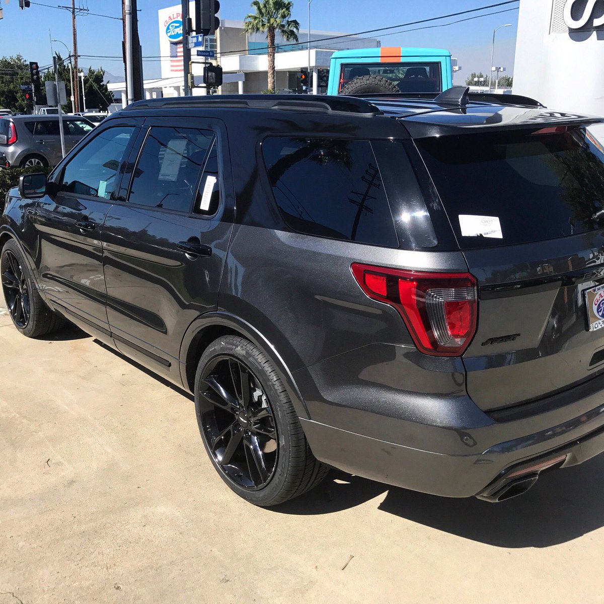 Galpin Ford 17 Explorer Sport Available Today Painted Lower Plastics Emblems 22 Ace Wheels Pirelli Tires H R Lowering Springs Black Roof Wrap T Co Yqrbqpnzqe