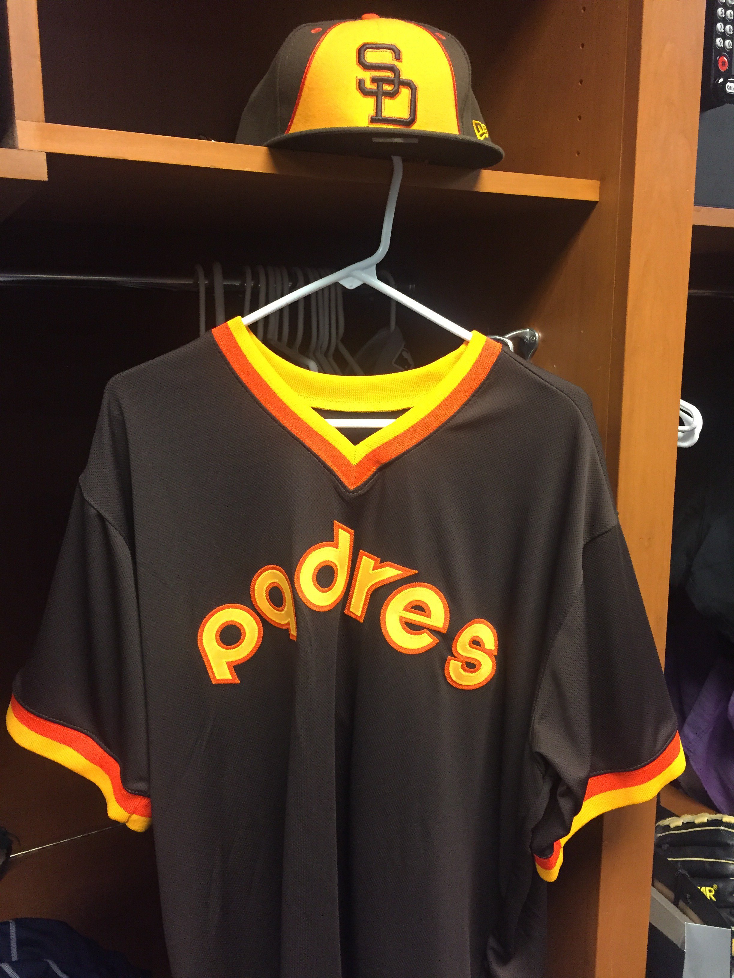San Diego Padres on X: A closer look at our 🔥 1983 throwback