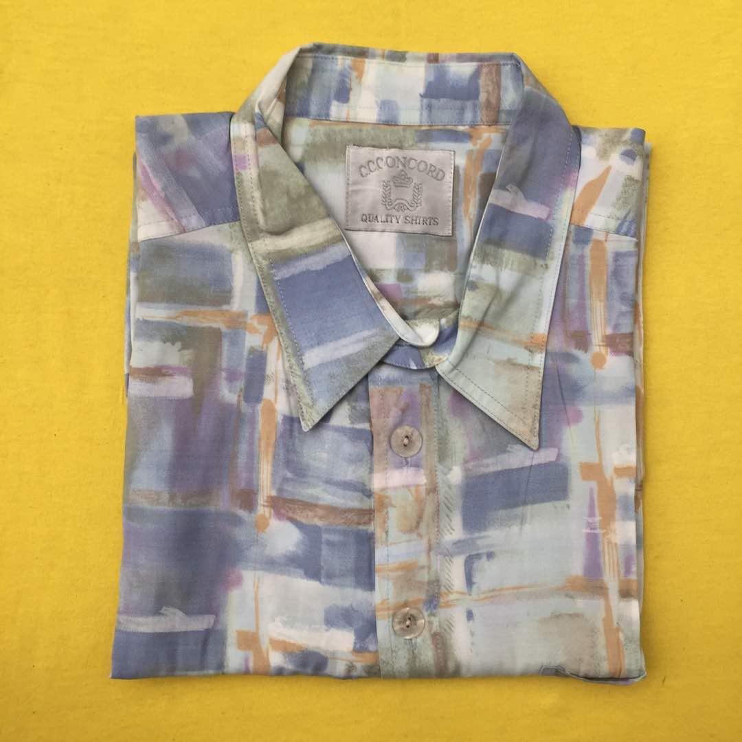 Jayteeadeleye1's tweet photo. @alhajitekno I sell shirts https://t.co/jb1uiQKObA