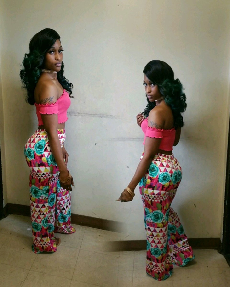 nofamnoooo's tweet photo. Boat ride ready #sex #sexy #twerk #ass #vixen #ooouuu https://t.co/0TfA9mzG8T